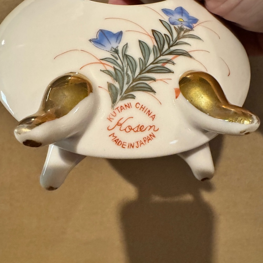 Vintage Kutani China Kosen Tea Set Pieces With Two Bud Vases, Tea Plates - Picture 4 of 6